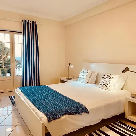 Bicos U By Check-in Portugal Apartment