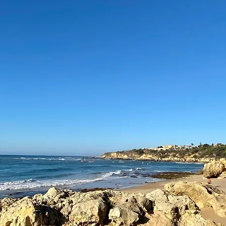 Bicos U By Check-in Portugal * Albufeira